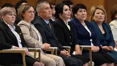 Жаңа оқу жылынан бастап елімізде "Адал азамат" біртұтас тәрбие бағдарламасы жүзеге асырыла бастайды, сурет - Zakon.kz жаңалық 15.08.2025 11:57