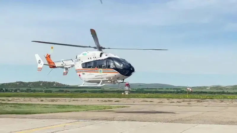Маңғыстау облысында аттан құлаған жасөспірім орталыққа тікұшақпен жеткізілді