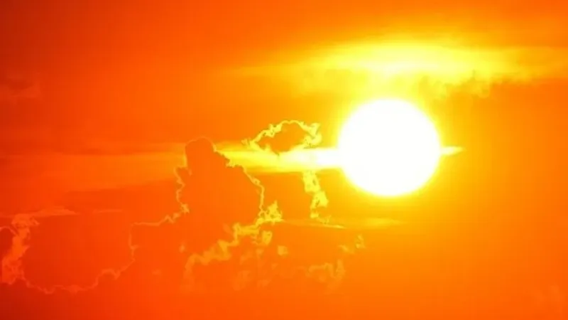 Синоптиктер еліміздің екі өңірінде аптап ыстық әлі сақталатынын ескертті