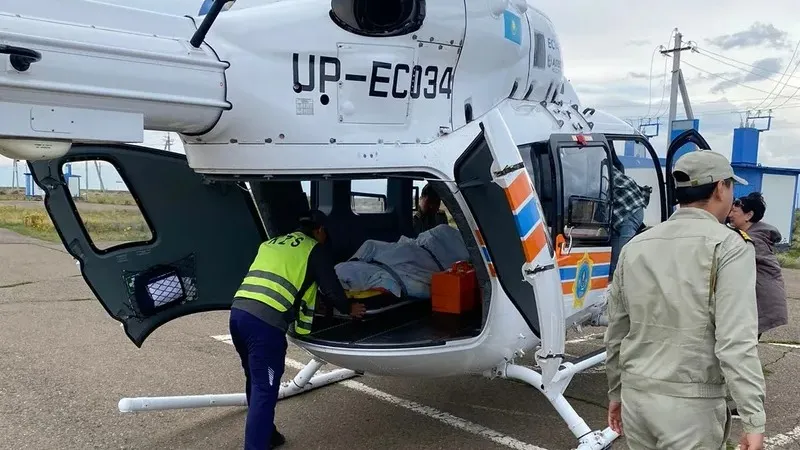 19 жастағы бойжеткен Екібастұздан Павлодарға тікұшақпен шұғыл жеткізілді