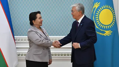 Марапаттау рәсімі, Астана, Қасым-Жомарт Тоқаев, Танзила Нарбаева, II дәрежелі, Достық ордені , сурет - Zakon.kz жаңалық 18.08.2025 17:51