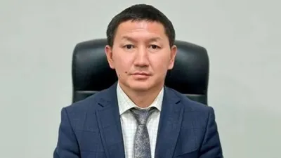 Арман Әбдешов, бас сәулетші, Шымкент, ұсталды, әкімдік, сурет - Zakon.kz жаңалық 20.08.2025 17:48