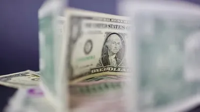 Ақша, өтірік олигарх, Астана, алаяқтық, сурет - Zakon.kz жаңалық 20.08.2025 17:59