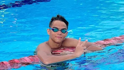 Жүзуші Максим Сказобцов жасөспірімдер арасындағы әлем чемпионатының финалына шықты, сурет - Zakon.kz жаңалық 21.08.2025 15:32