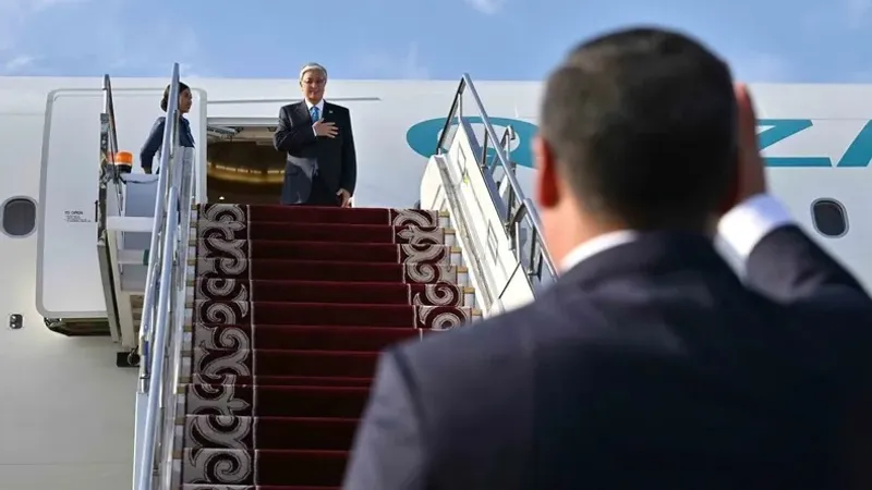 Тоқаевтың Қырғыз Республикасына ресми сапары аяқталды