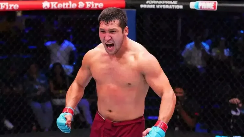 Қазақстандық файтер Дияр Нұрғожай UFC-де қырғызстандық қарсыласына есе жіберді