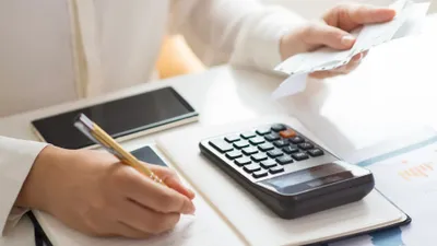 Қазақстандықтарға салық төлемегені үшін қатаң шаралар қолданылатыны жайлы ескерту жасалды, сурет - Zakon.kz жаңалық 25.08.2025 17:30