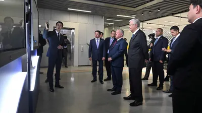 Тоқаев пен ІІ Абдалла Astana Hub кластерін аралап көрді, сурет - Zakon.kz жаңалық 27.08.2025 15:57