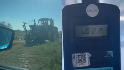 Мас күйінде трактор тізгіндеген павлодарлық 7 жыл мерзімге жүргізуші куәлігінен айырылды, сурет - Zakon.kz жаңалық 27.08.2025 16:27
