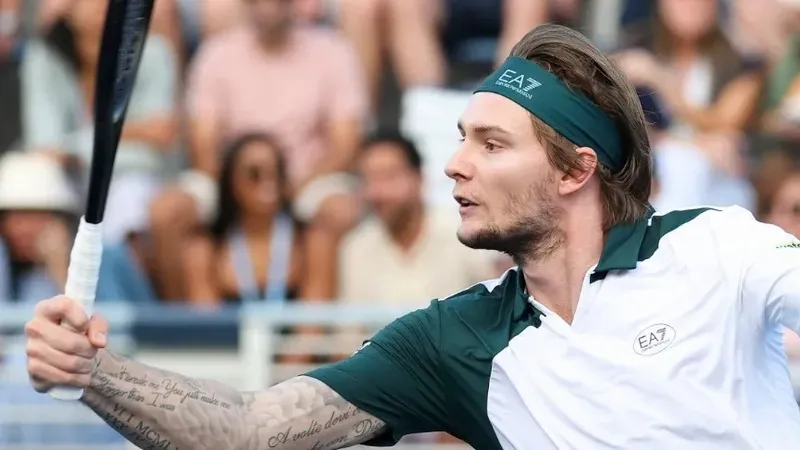 Бублик US Open турнирінің екінші кезеңінде сәтті өнер көрсетті