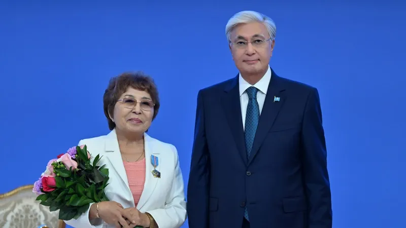 Президент жарлығымен бір топ қазақстандық мемлекеттік наградаларға ие болды