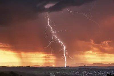 Күздің алғашқы күнінде қай өңірлерде ауа райына байланысты ескерту жасалды, сурет - Zakon.kz жаңалық 31.08.2025 17:13