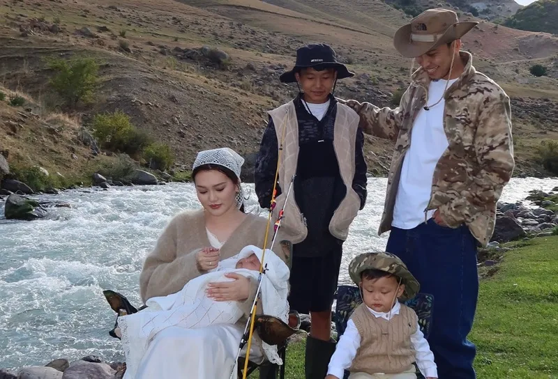 Қысқа клиптерді қараңыз