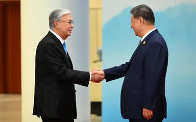 Тоқаев: Жасанды интеллектіні қарқынды дамытуда ШЫҰ әлемде көш бастай алады, сурет - Zakon.kz жаңалық 01.09.2025 09:29