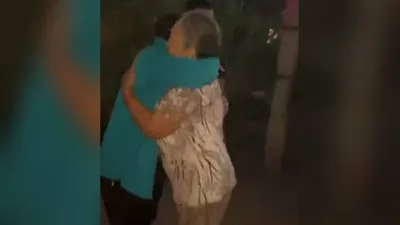 Үштөбе қаласында полиция қызметі тек құқықтық тәртіпті сақтап қана қоймай, адамдарға қиын жағдайда әрдайым қолдау көрсетуге дайын екенін дәлелдеді, сурет - Zakon.kz жаңалық 03.09.2025 16:55