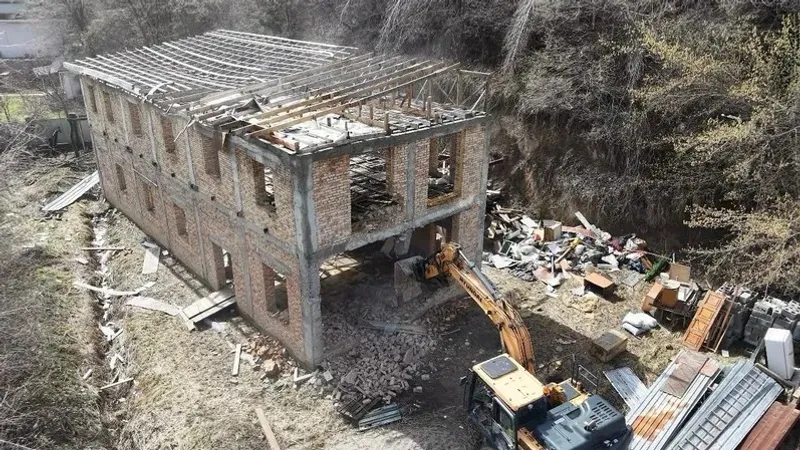 Заңсыз нысан, сүру, Алматы, сурет - Zakon.kz жаңалық 03.09.2025 19:17