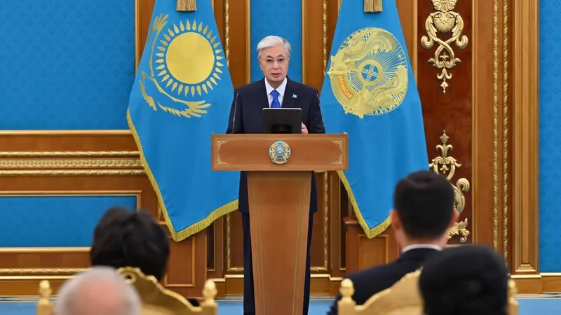 Мемлекет басшысы мұнай-газ саласының қызметкерлерін кәсіби мерекесімен құттықтады