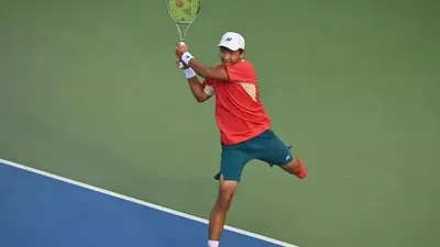 Занғар Нұрланұлы US Open-2025 жасөспірімдер турнирінде тағы бір сенсация жасады, сурет - Zakon.kz жаңалық 05.09.2025 09:14