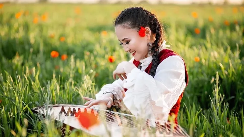 Үйдегі қызыл шашты порно