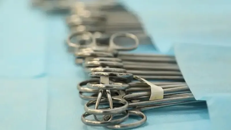 Жас апаны сиқырлайды