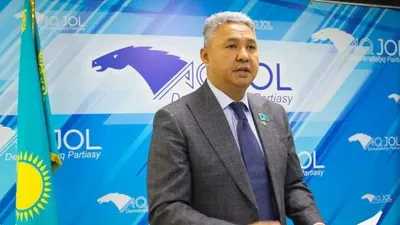 Азат Перуашев, Жолдау, бір палаталы Парламент, ұсыныс, сурет - Zakon.kz жаңалық 08.09.2025 18:55