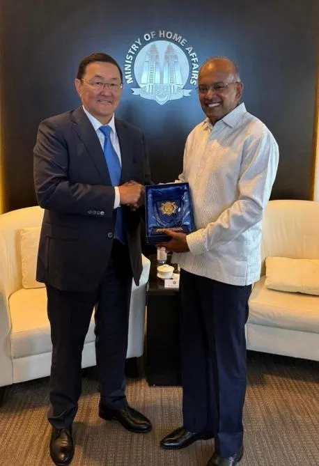 Конференция, Сингапур, Қазақстан, Берік Асылов, Тонг  , сурет - Zakon.kz жаңалық 08.09.2025 19:58