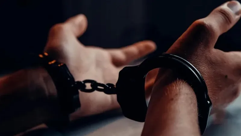 Ақтау қаласының прокуроры Алматыда ұсталды: қызметтік тексеру шаралары қолға алынды