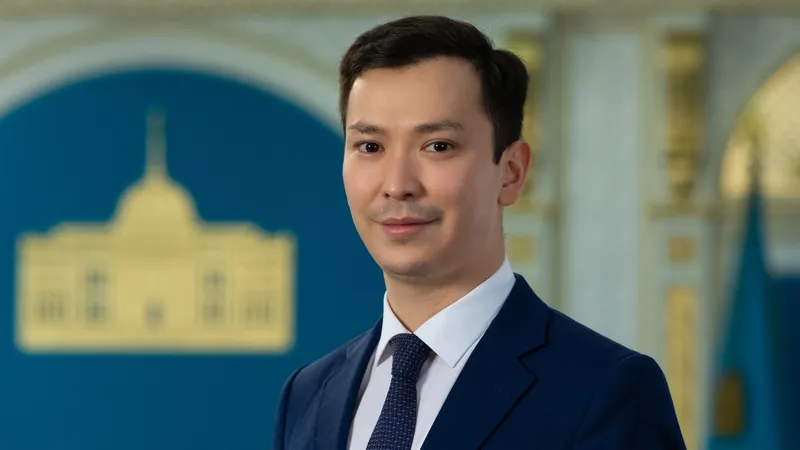 Белдікпен ұрған қыздың суреті Смотреть Вика Вика порно видео онлайн