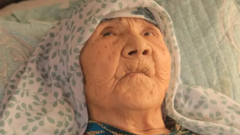 Хатшының жаңа порно видеоларын қараңыз Сезімтал секс HD жетілген