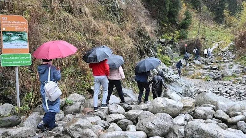 Алматыға жарты жылда 1,1 миллионнан астам турист келді