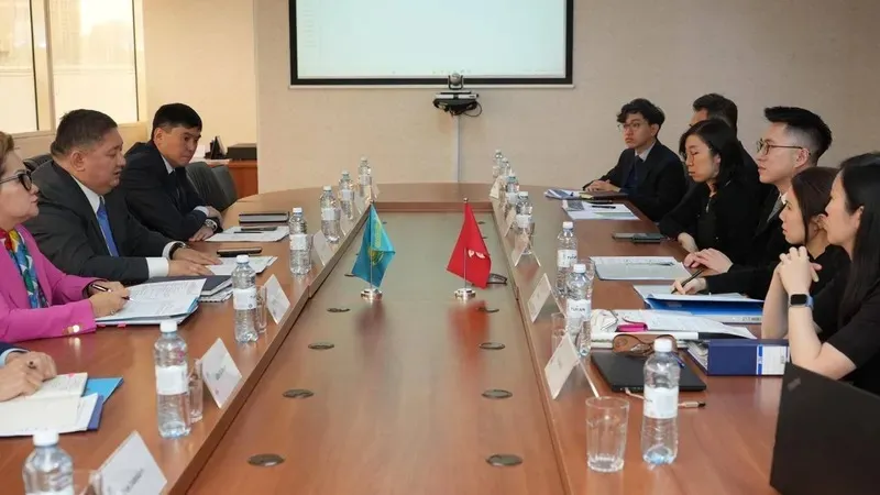 Гонконг әуе компаниясы Қазақстанға тікелей рейстер ашуды жоспарлап отыр