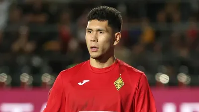 "Қайраттың" қақпашысы Темірлан Анарбеков жарақат алып қалды, сурет - Zakon.kz жаңалық 14.09.2025 17:31