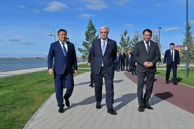 Тоқаевқа Көкшетаудағы "Көк шалғын" жобасы таныстырылды, сурет - Zakon.kz жаңалық 16.09.2025 17:29