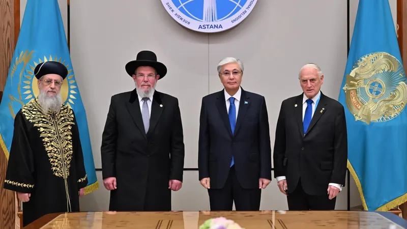 Қасым-Жомарт Тоқаев иудаизм ұйымының өкілдерімен кездесті