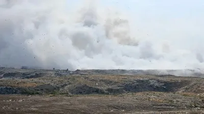 Бес күн жанған өрт: Алматы облысындағы қоқыс полигонындағы өрт ауыздықталды, сурет - Zakon.kz жаңалық 20.09.2025 13:00