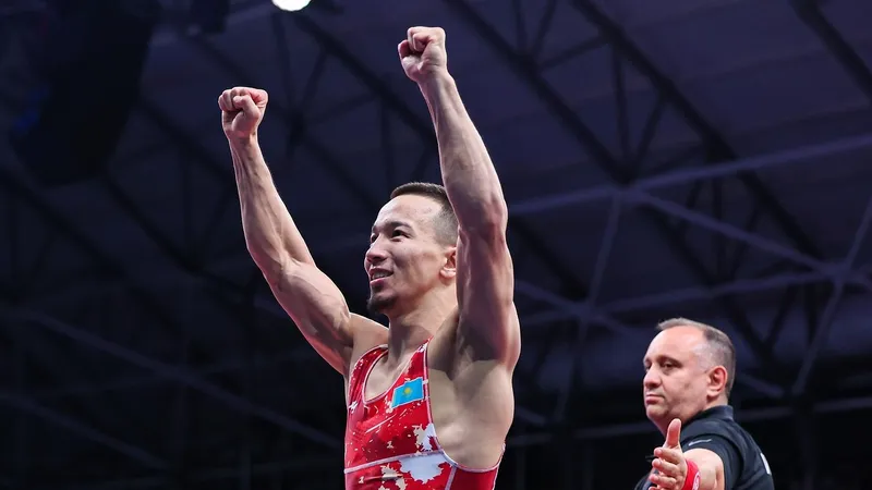 Мәскеуде accordionplus.ru сайтында гранат қосылған күміс білезікті сатып алыңыз Мәскеуде accordionplus.ru сайтында гранат қосылған күміс білезікті сатып алыңыз