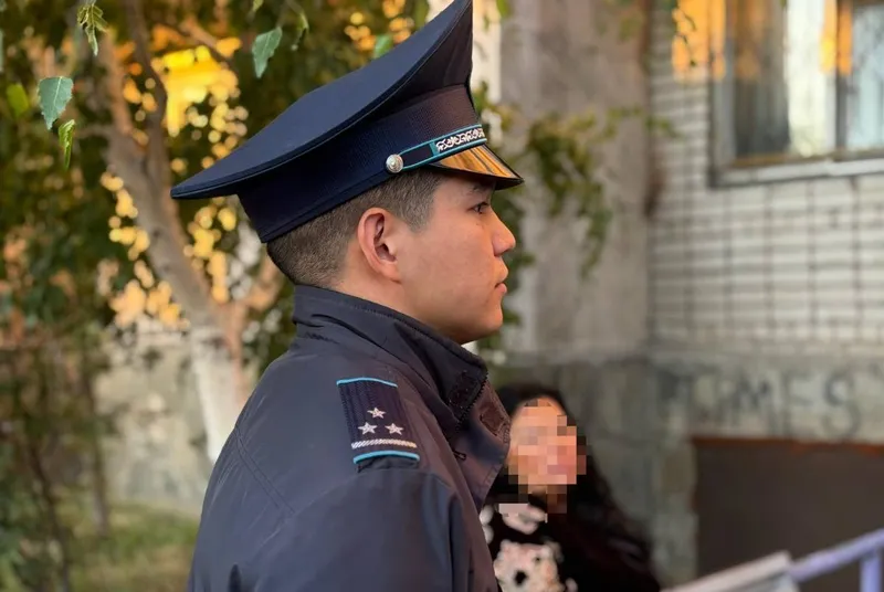 Павлодарда полиция жоғалып кеткен алты жастағы қызды үш сағат іздеді