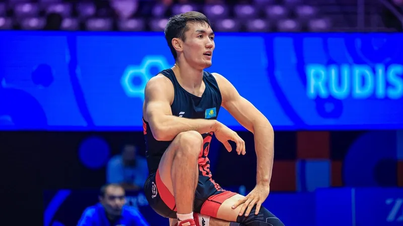Мерей Мәулетқанов грек-рим күресінен әлем чемпионатының жартылай финалында жеңіліп қалды