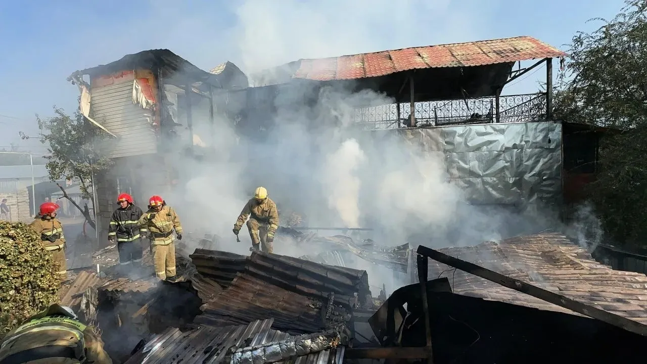 Ең әдемі 10 порно жұлдыз Қысқа юбка киген жас орыс қыздарының секс видеолары