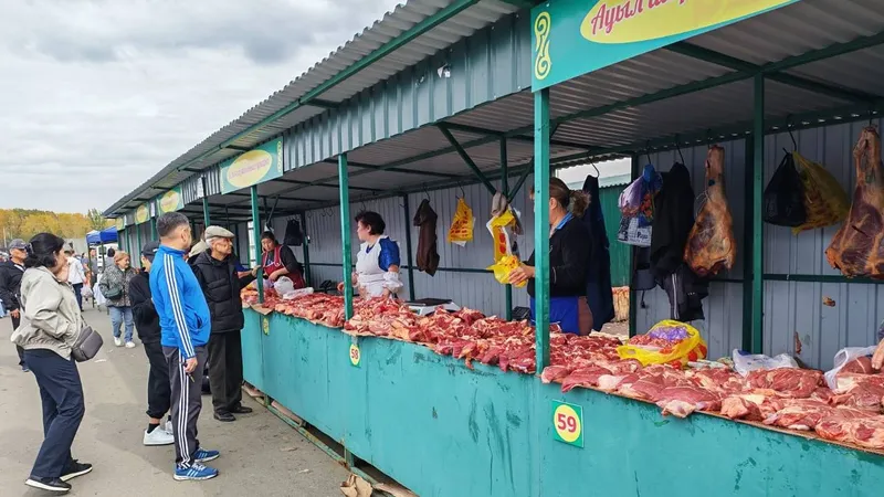 "1 келісі 2400-2500 теңгеден". Ауылшаруашылығы жәрмеңкелерінде 195 тоннадан астам сиыр еті сатылды