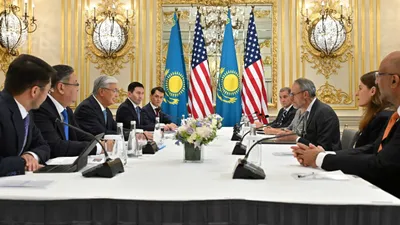 Кездесу, АҚШ, Нью-Йорк, Тоқаев,  Amazon, Қазақстан, спутниктік байланыс, хаб, сурет - Zakon.kz жаңалық 22.09.2025 18:57