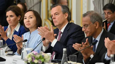 Дөңгелек үстел, отырыс, Нью-Йорк, Тоқаев, Американың бизнес өкілдері , сурет - Zakon.kz жаңалық 23.09.2025 00:06