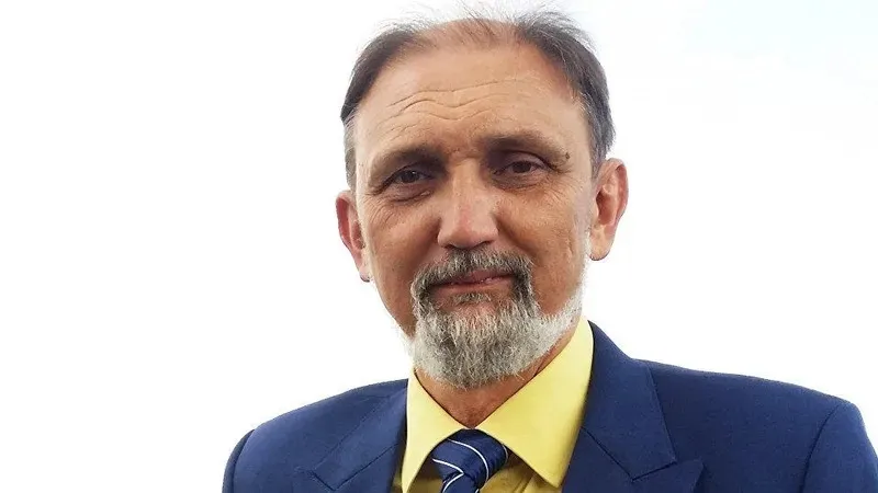 Токаев Қазақстанға қабырға емес, көпірлер салуды ұсынып отыр – саясаттанушы Юрий Бочаров