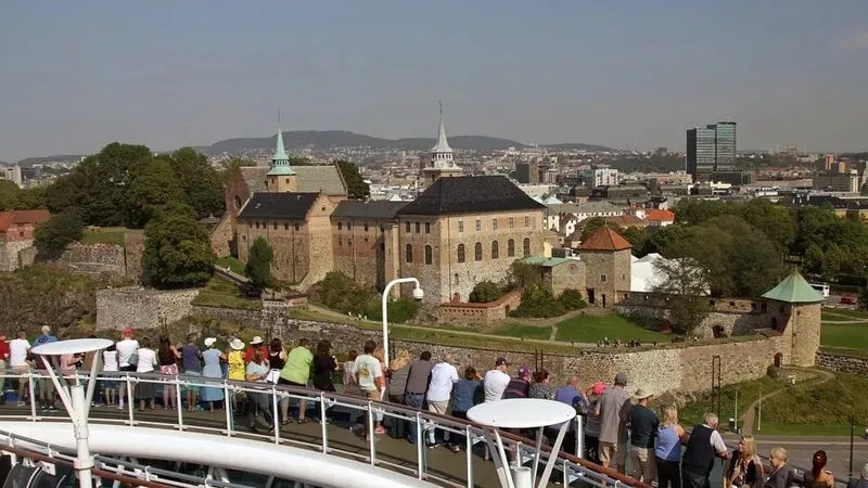 Осло орталығында қол гранатасы жарылды