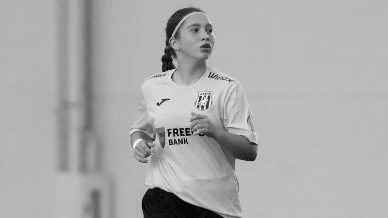 Қазақстандық футболшы қыз жол апатынан қаза тапты