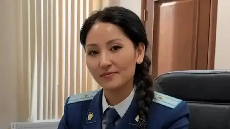 Бишімбаевтың ісінен кейін танымал болған прокурор Динара Сәтжанға сұхбат берді