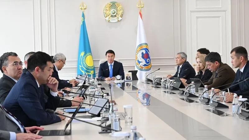 Дархан Сатыбалды қала жылу маусымына дайын екенін растады