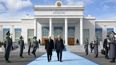 30 қыркүйек 2025 жылы Астанада Италия президенті Серджо Маттарелланың ресми сапары аяқталды. Қазақстан президенті Қасым-Жомарт Тоқаев оны елорда әуежайынан жеке өзі шығарып салды, деп хабарлайды Zakon.kz., сурет - Zakon.kz жаңалық 30.09.2025 13:45