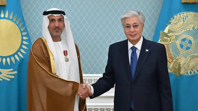 Мемлекет басшысы БАӘ Қорғаныс істері жөніндегі мемлекеттік министрін қабылдады