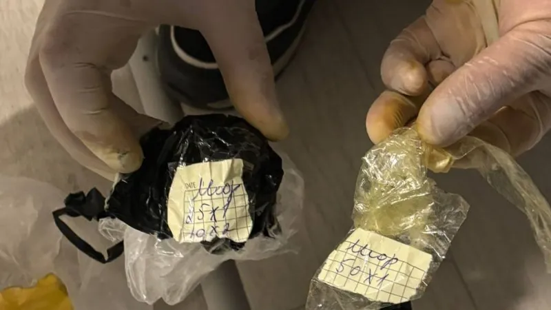 Ресейлік полицейлер жыныстық қатынасқа түседі